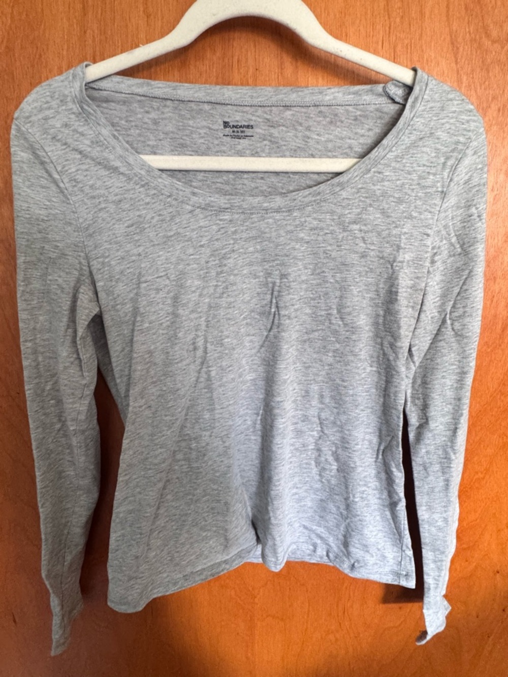 Women's Long-Sleeve Scoop Neck Top - Light Gray